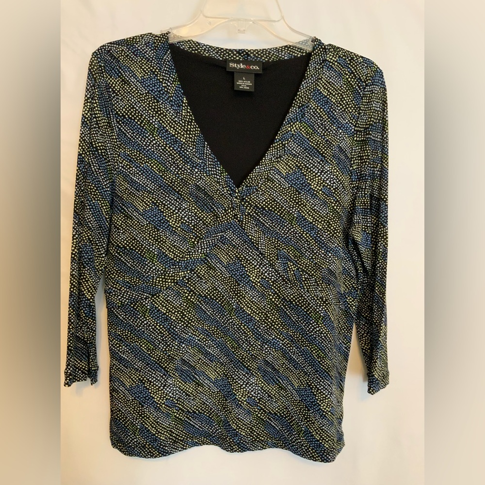 Lightweight v-neck blouse